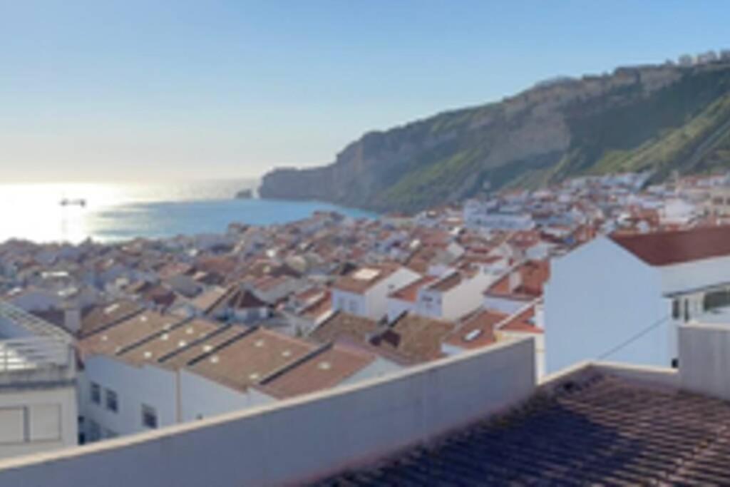 The Light House Ii, With Rooftop And Parking Nazare Luaran gambar